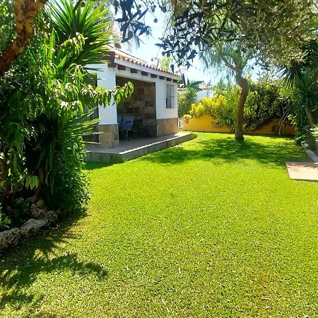 Chalet La Huerta 2 Amplios Jardines Barbacoa Y Wifi Conil De La Frontera Exterior photo
